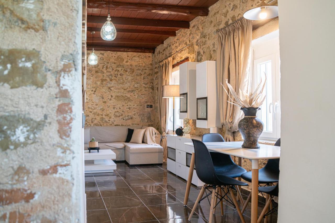 Вілла Olea Stone House Near The Sea Notos Екстер'єр фото